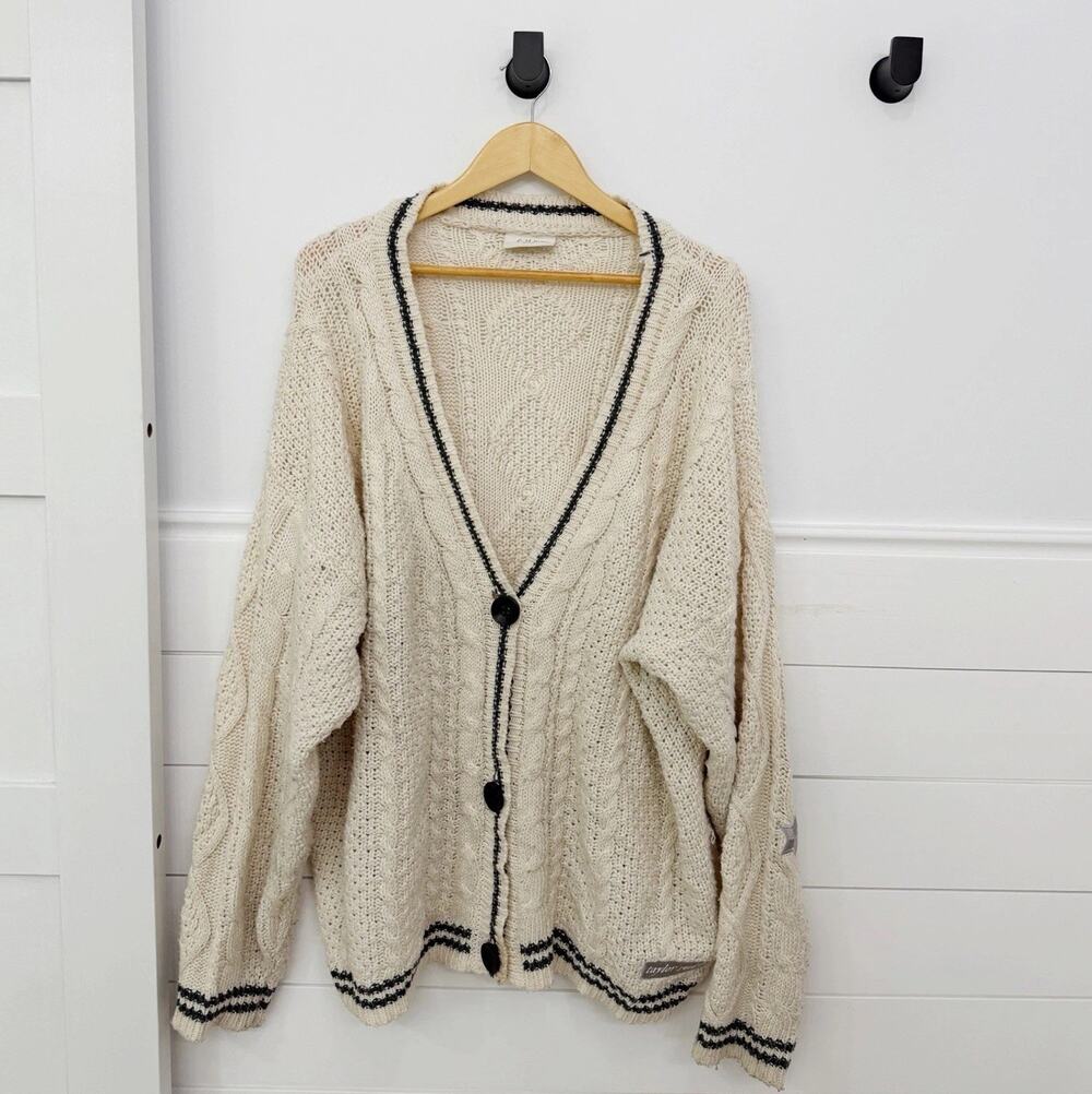 Taylor Swift Folklore Cream Cable Knit Cardigan Button Star Patch XL/2XL